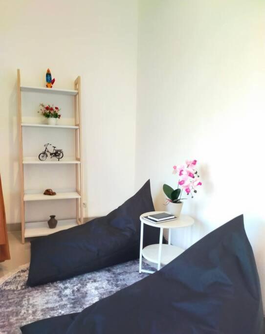 Al Mare Villa, New 3br Modern Comfy Villa, Private Pool Villa