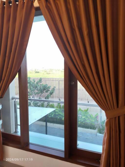 Al Mare Villa, New 3br Modern Comfy Villa, Private Pool Villa Seminyak (Bali)